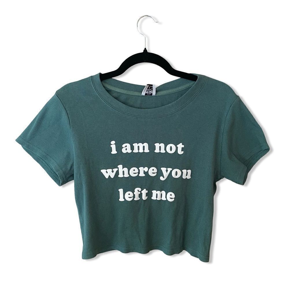 BOYS LIE t shirt tee cropped I am not where you left me NWT Sz S